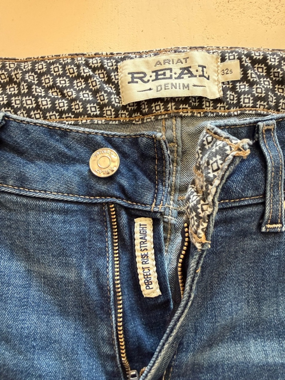 Ariat Women's Blue Straight Leg Perfect Rise Jeans
